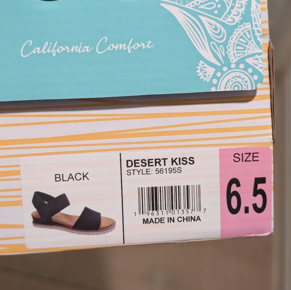 Skechers Women's Black Sandals with Tan Sole - Picture 9 of 11